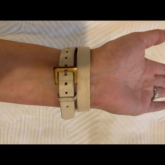 Tory Burch Fitbit holder - Picture 2 of 7